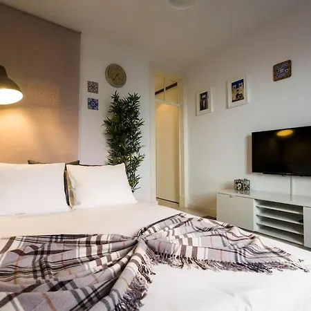 Ola - Terrace Principe Real I Apartmán